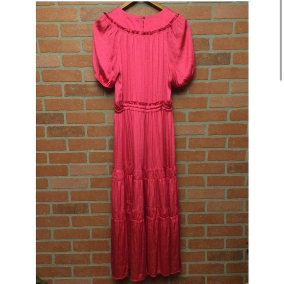 Anthropologie / Current Air Puff Sleeve satin Ruffle Tiered Maxi Dress pink M - Picture 3 of 7